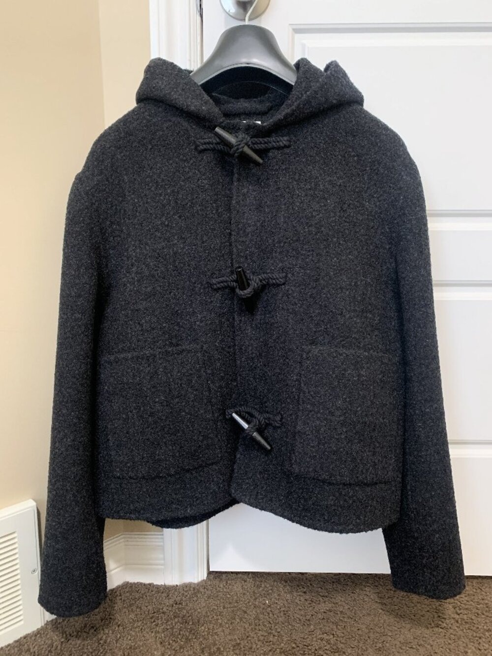 TOTEME Felted Duffle Jacket | Black | EU 32